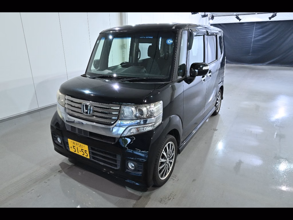 HONDA N-BOX