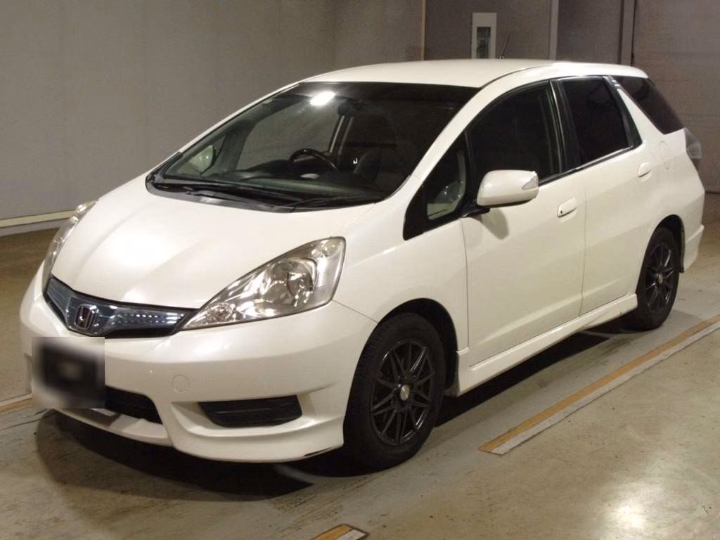 HONDA FIT SHUTTLE