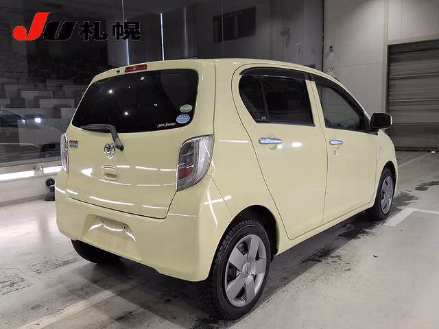 TOYOTA PIXIS EPOCH