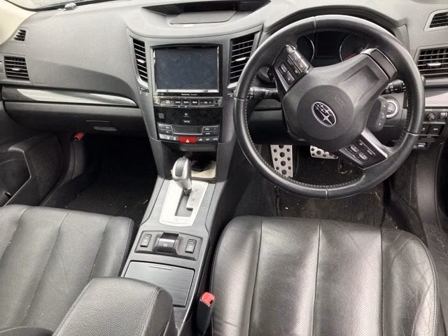 SUBARU LEGACY B4