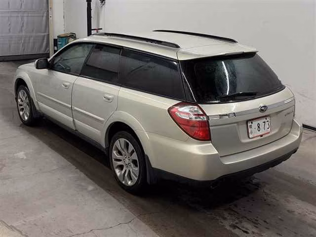 SUBARU OUTBACK
