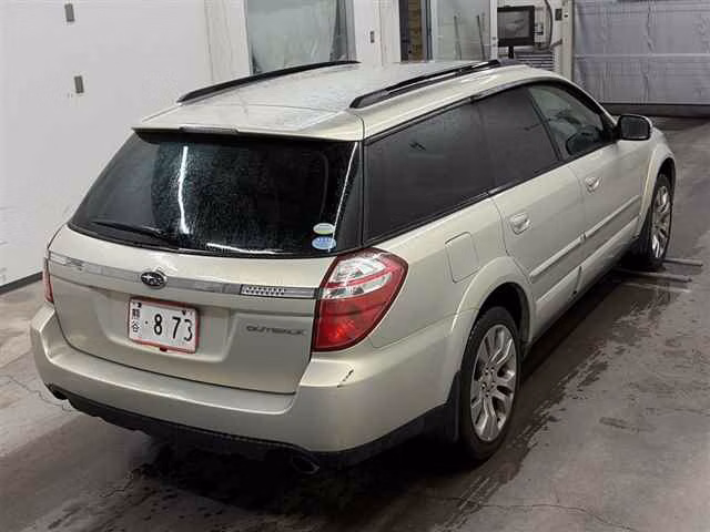 SUBARU OUTBACK