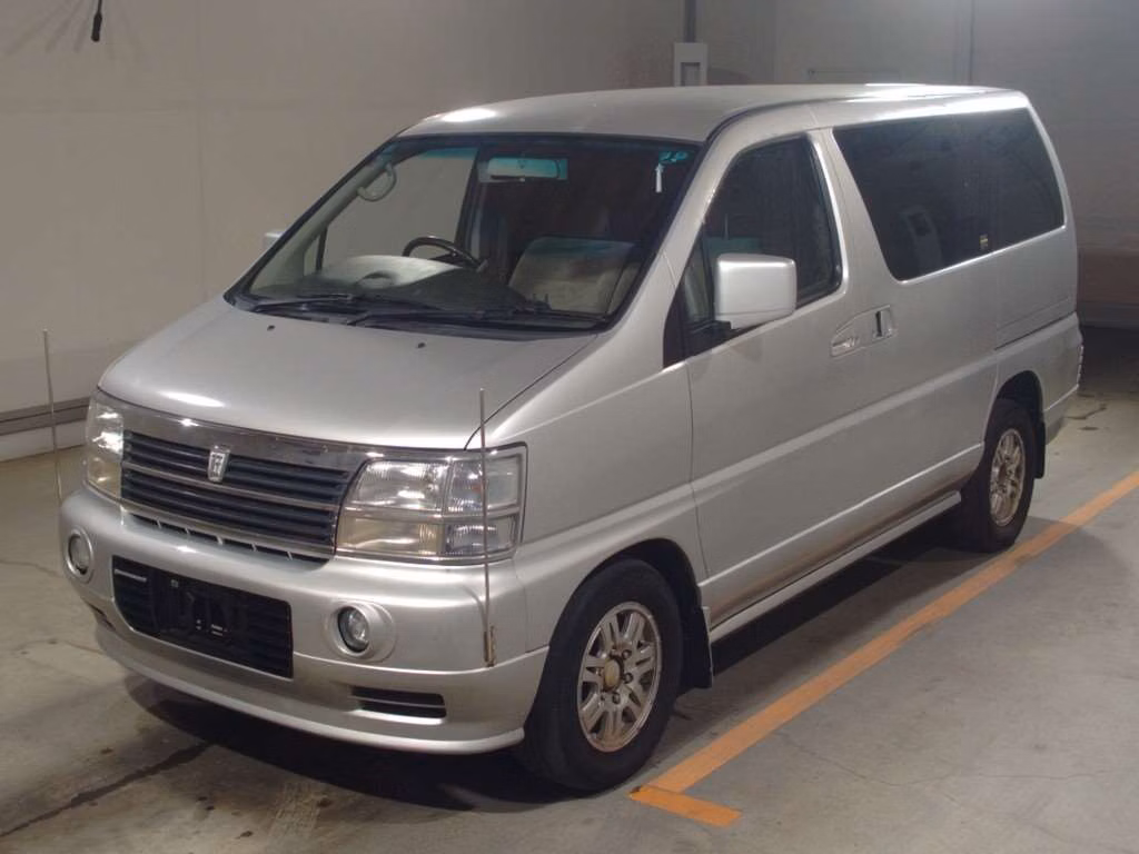 NISSAN ELGRAND