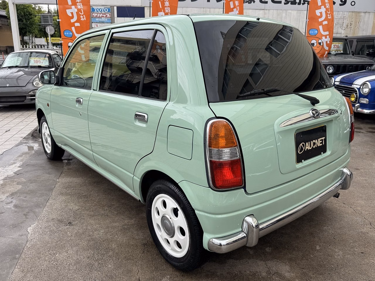DAIHATSU MIRA GINO