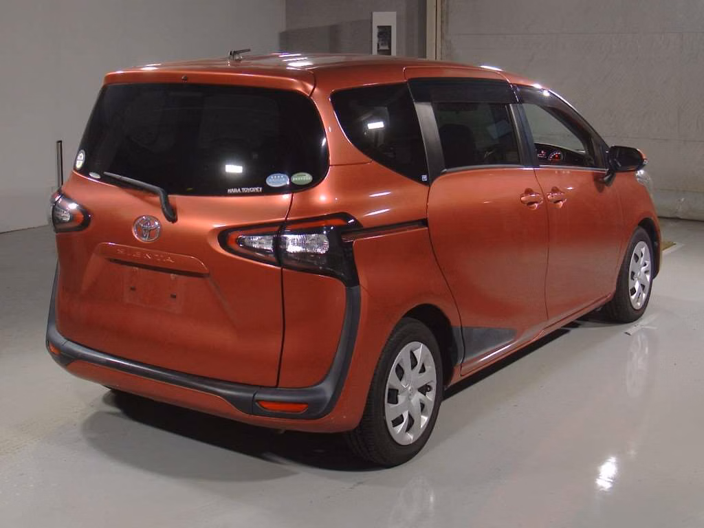TOYOTA SIENTA