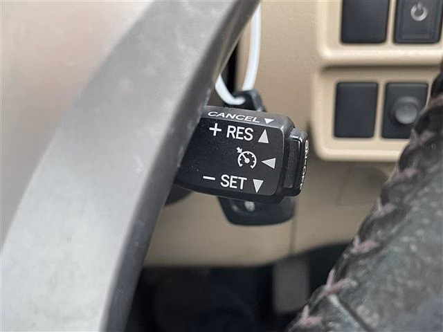 TOYOTA SAI