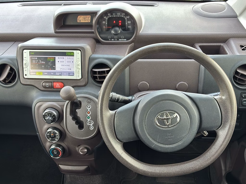 TOYOTA SPADE