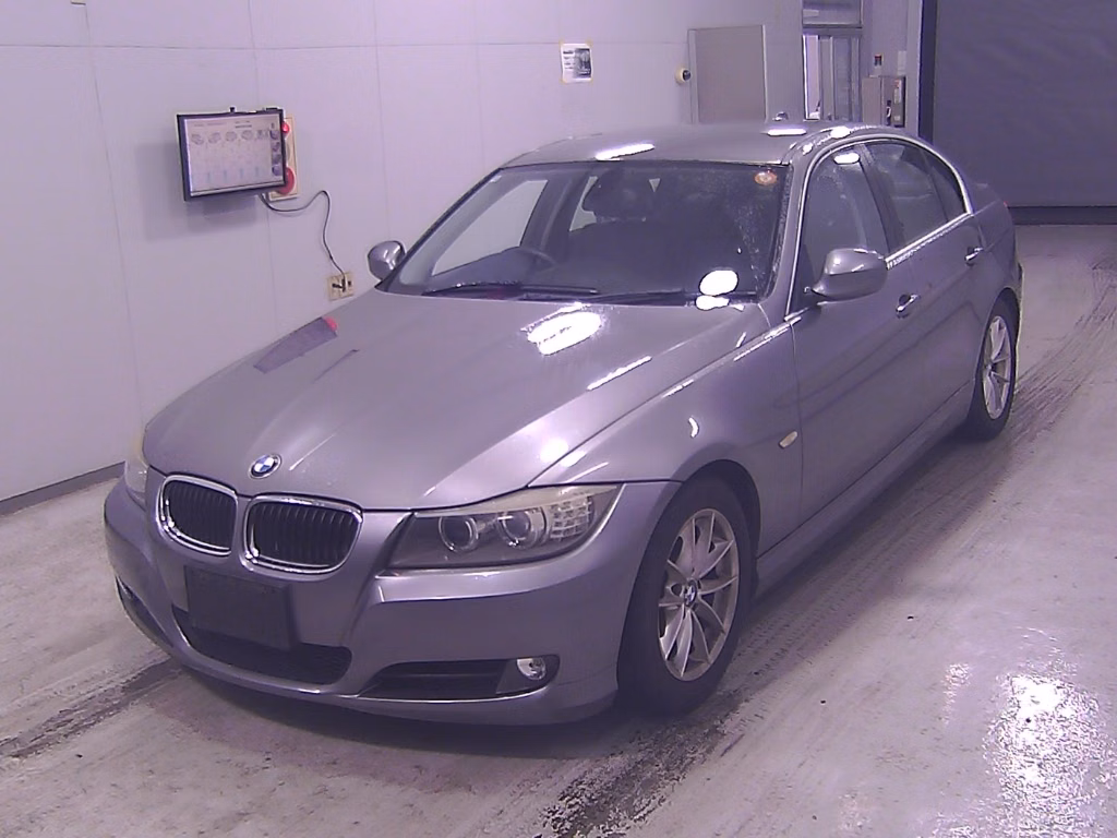 BMW 3-SERIES