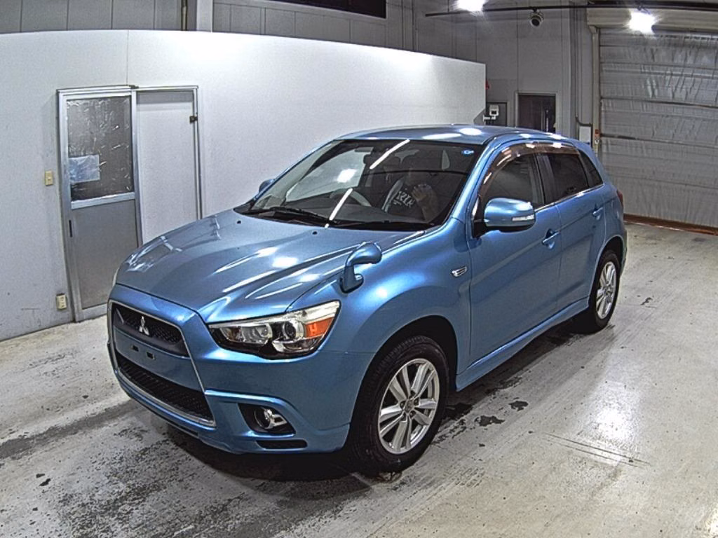 MITSUBISHI RVR