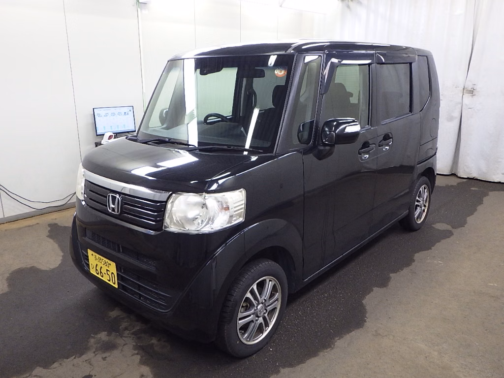 HONDA N-BOX