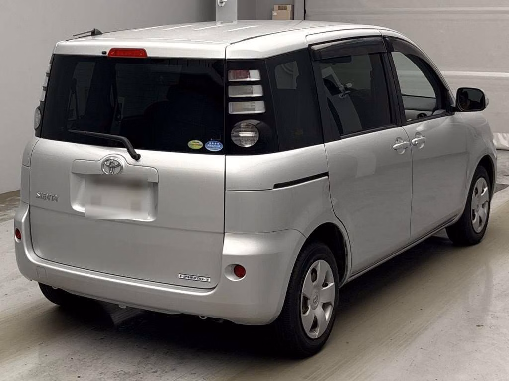 TOYOTA SIENTA