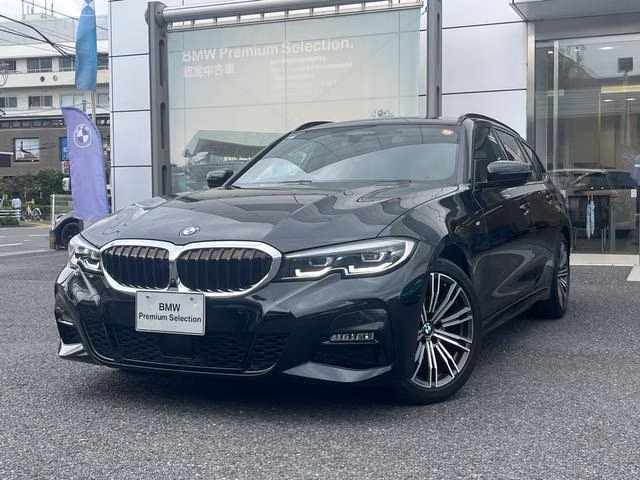 BMW 3-SERIES
