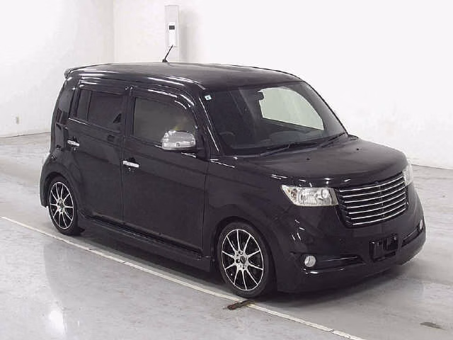 TOYOTA BB