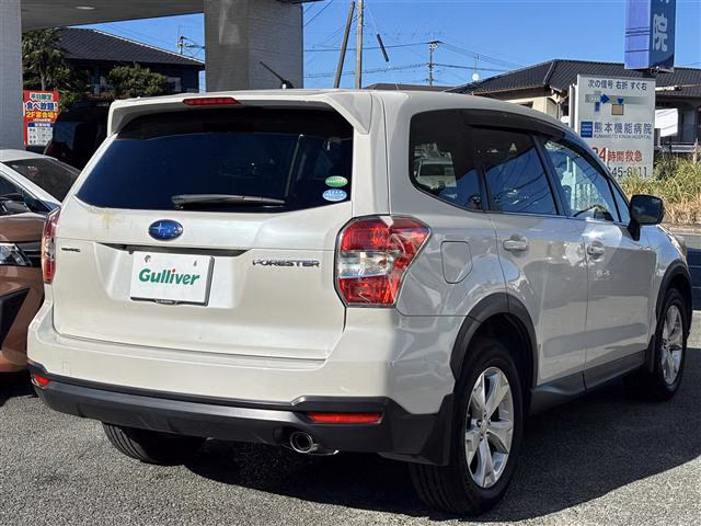 SUBARU FORESTER
