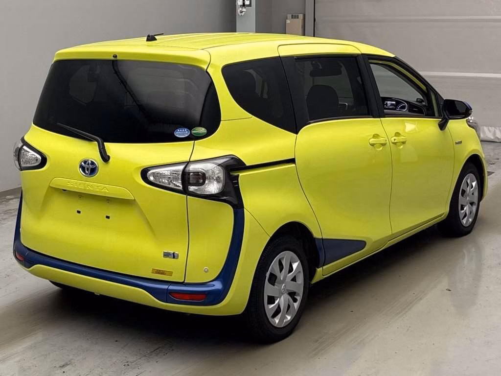 TOYOTA SIENTA