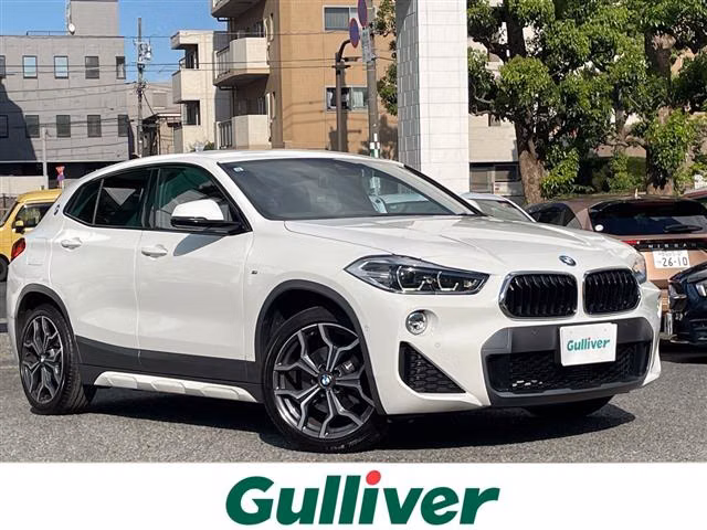 BMW X2
