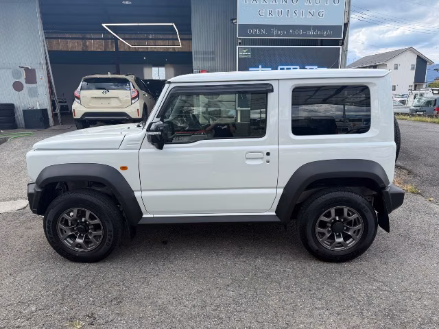 SUZUKI JIMNY SIERRA