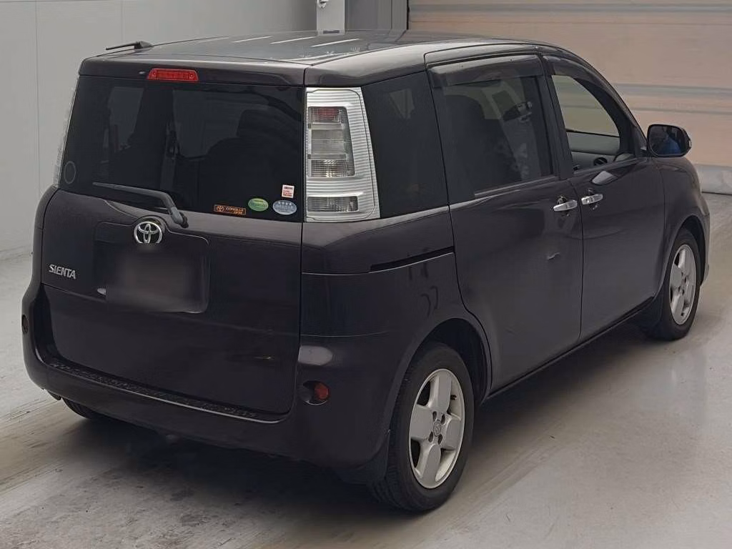 TOYOTA SIENTA