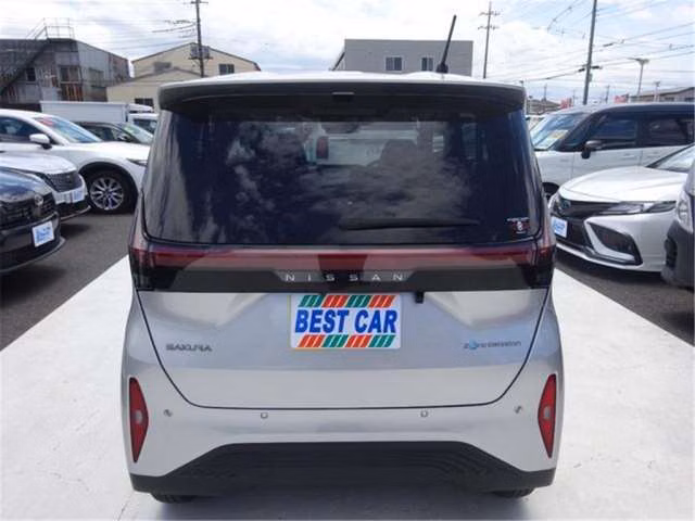 NISSAN SAKURA