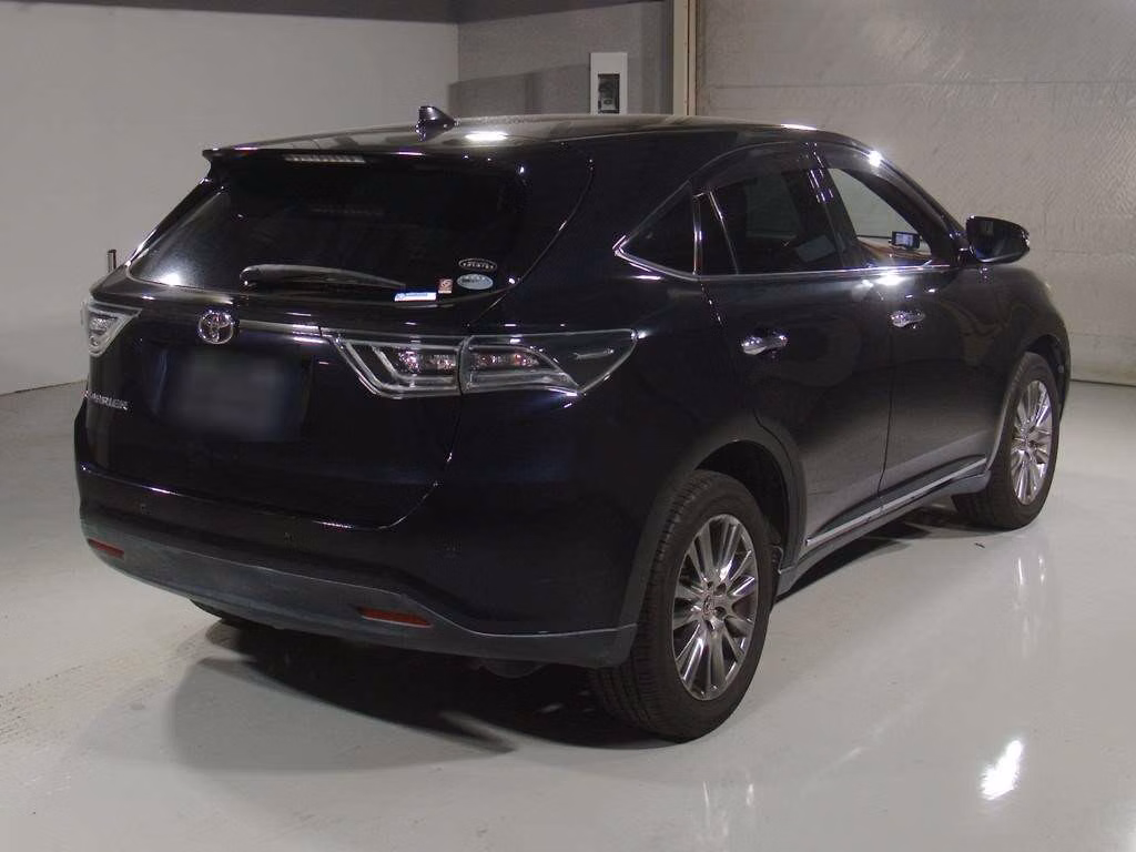 TOYOTA HARRIER
