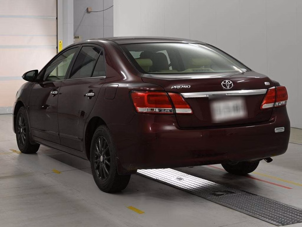 TOYOTA PREMIO