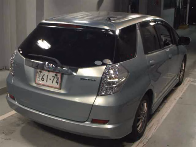 HONDA FIT SHUTTLE