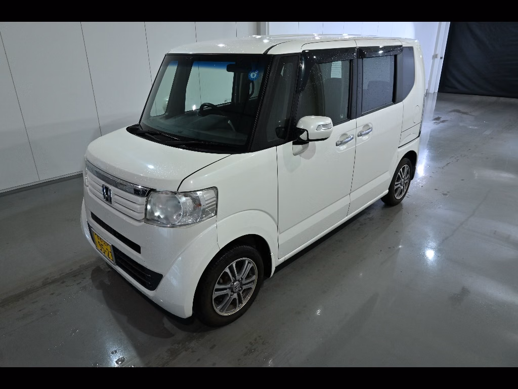 HONDA N-BOX