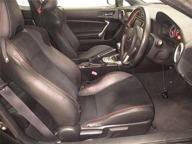 SUBARU BRZ
