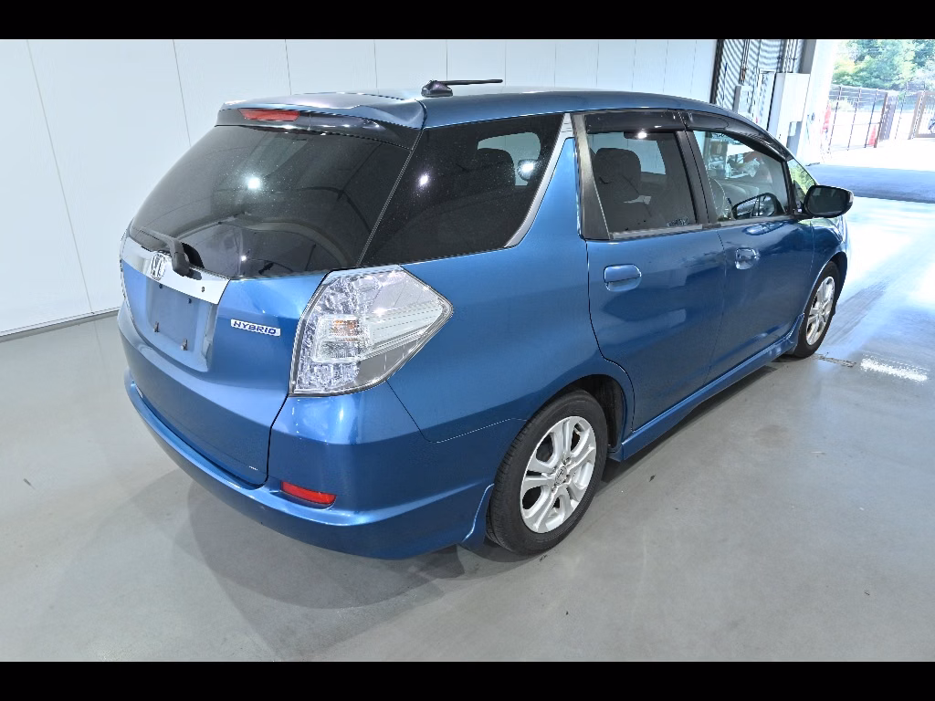 HONDA FIT SHUTTLE