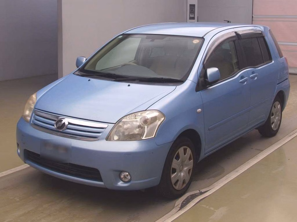 TOYOTA RAUM