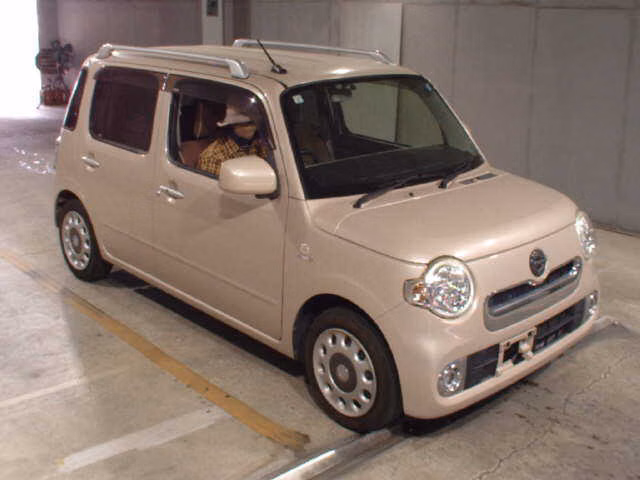 DAIHATSU MIRA COCOA