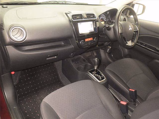 MITSUBISHI MIRAGE
