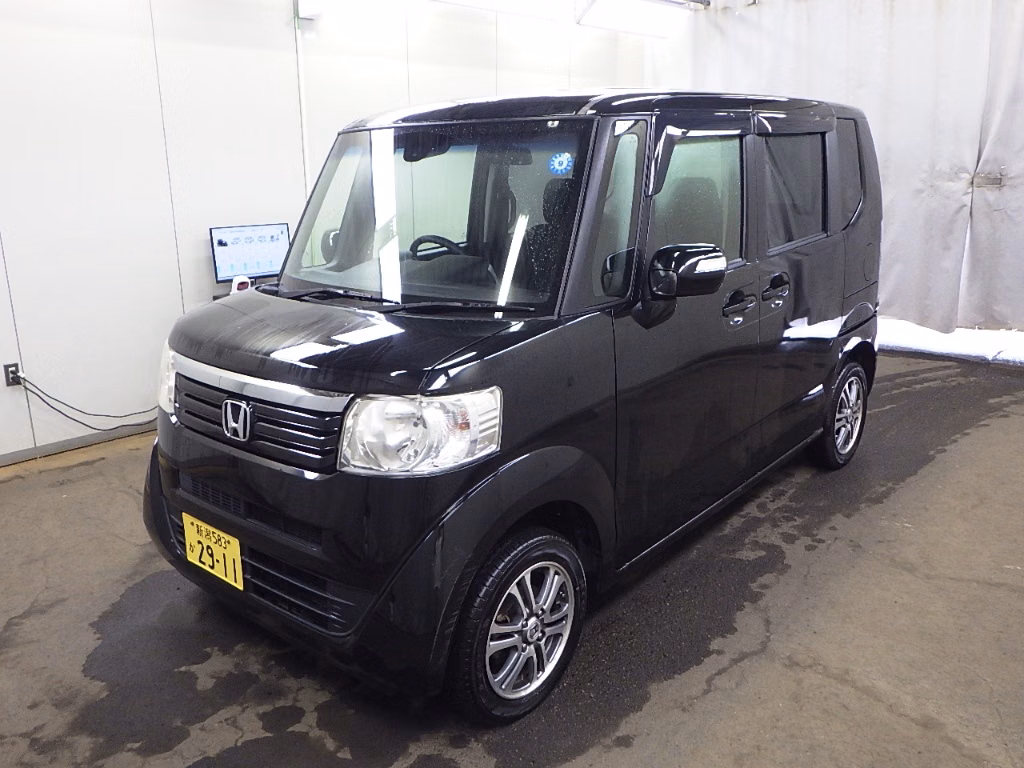 HONDA N-BOX