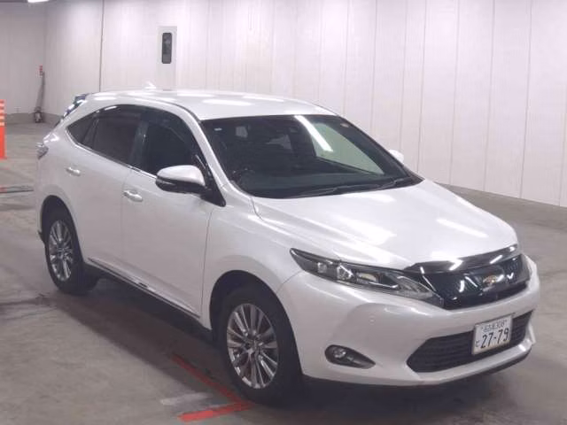 TOYOTA HARRIER