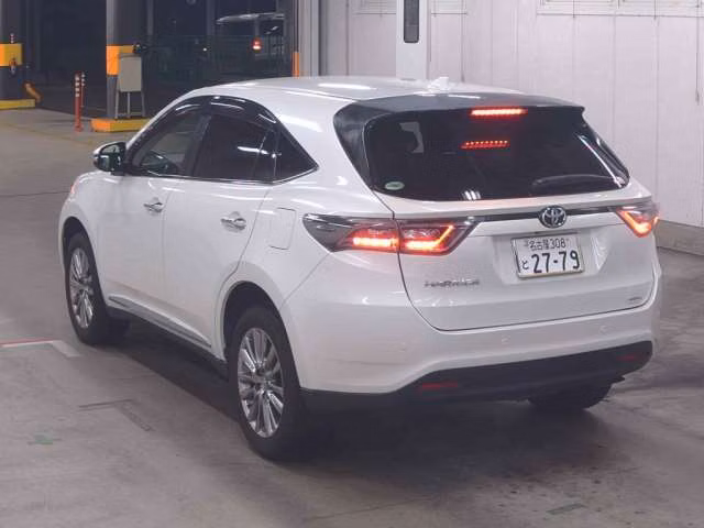TOYOTA HARRIER