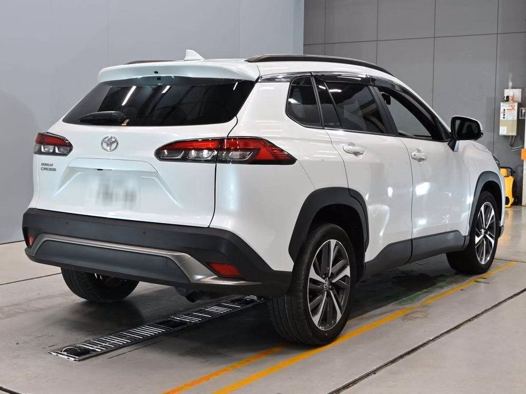 TOYOTA COROLLA CROSS