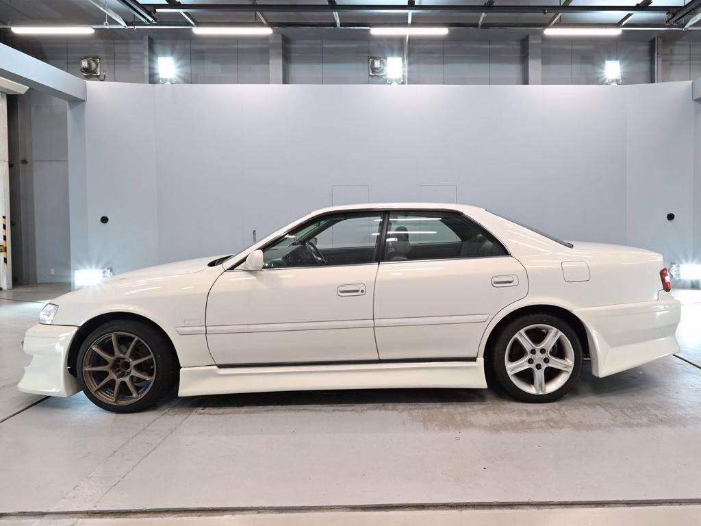 TOYOTA CHASER