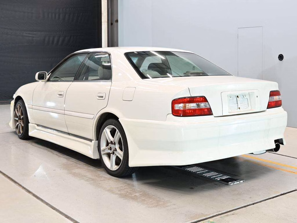 TOYOTA CHASER