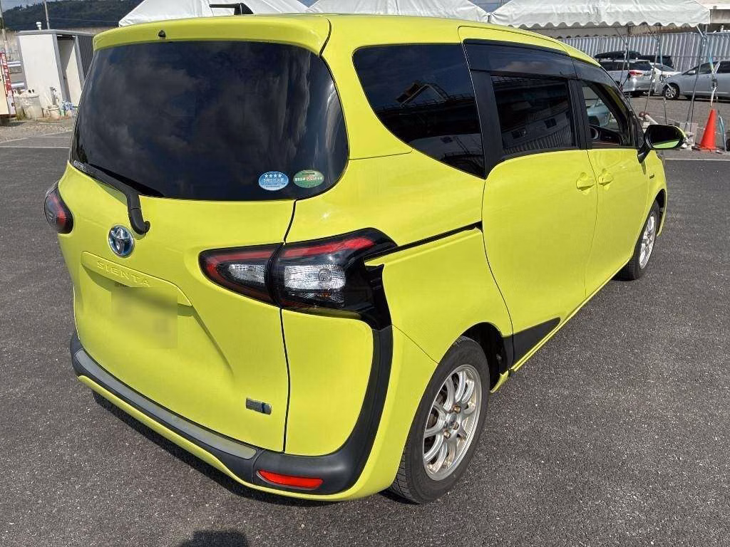 TOYOTA SIENTA