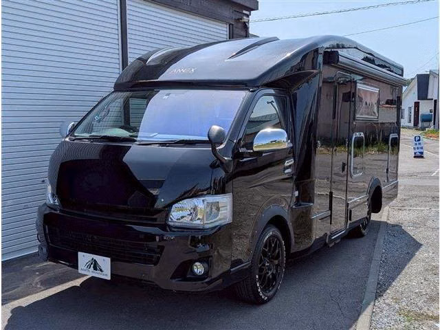 TOYOTA REGIUS ACE