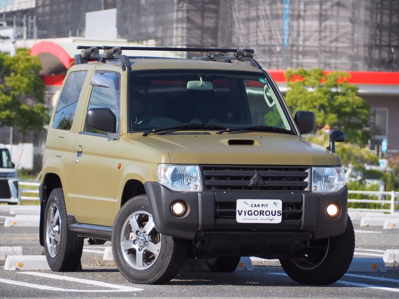 MITSUBISHI PAJERO MINI