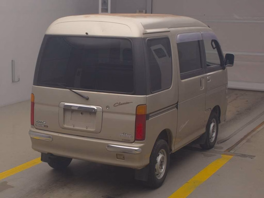 DAIHATSU ATRAI