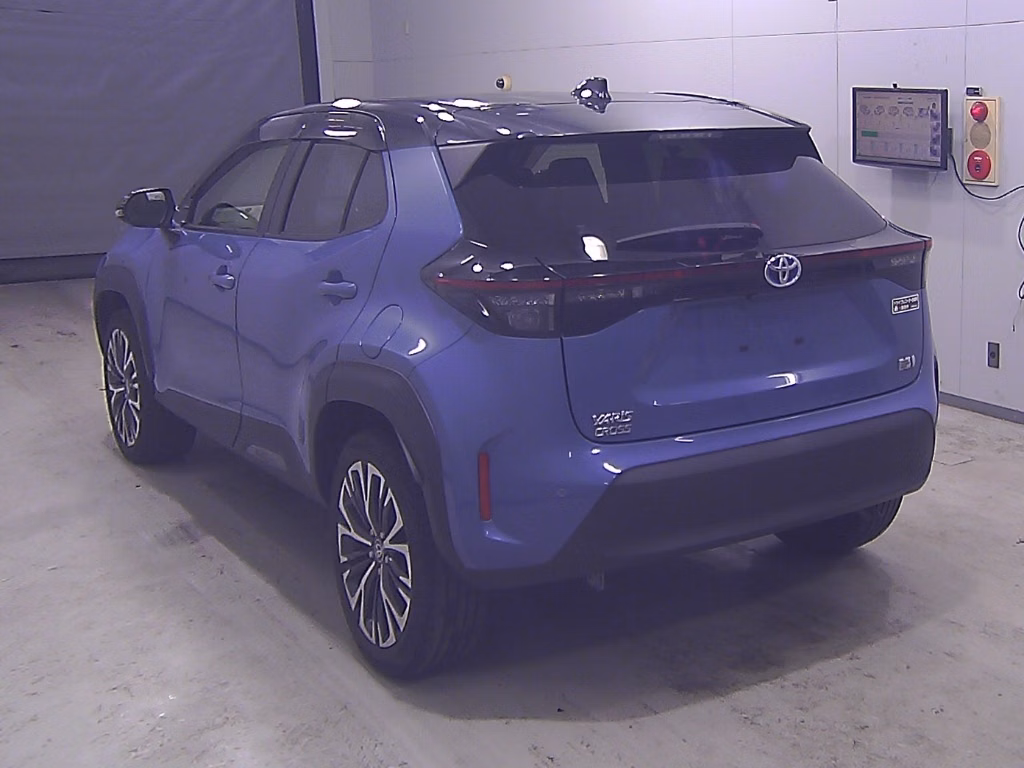 TOYOTA YARIS CROSS