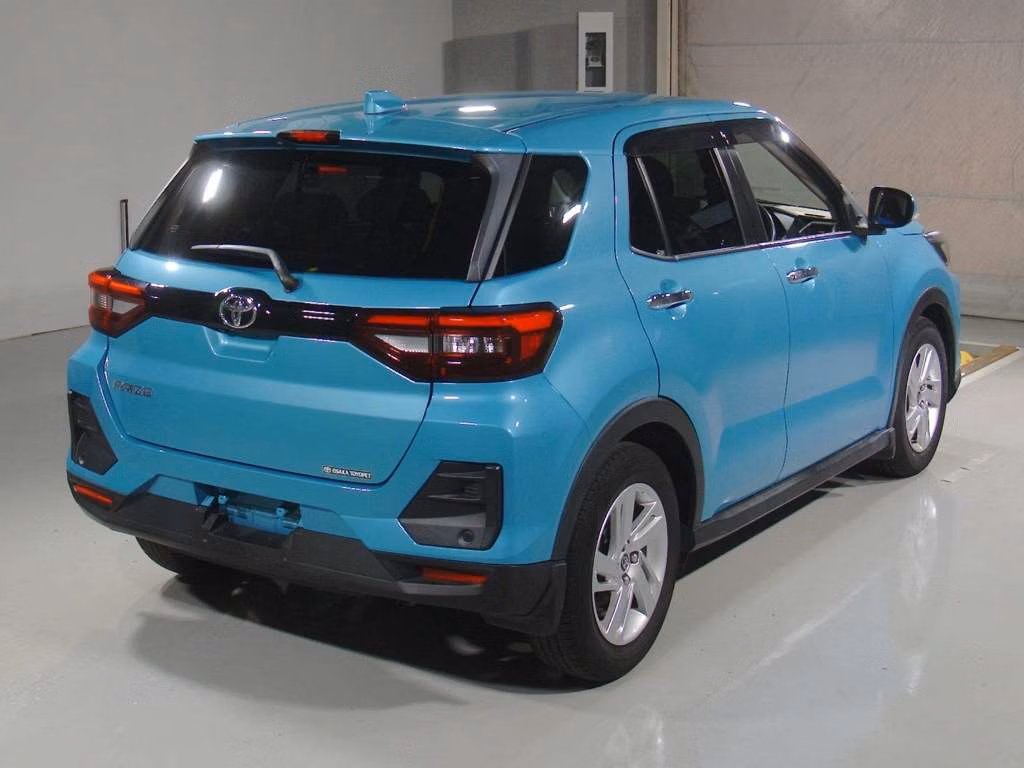 TOYOTA RAIZE