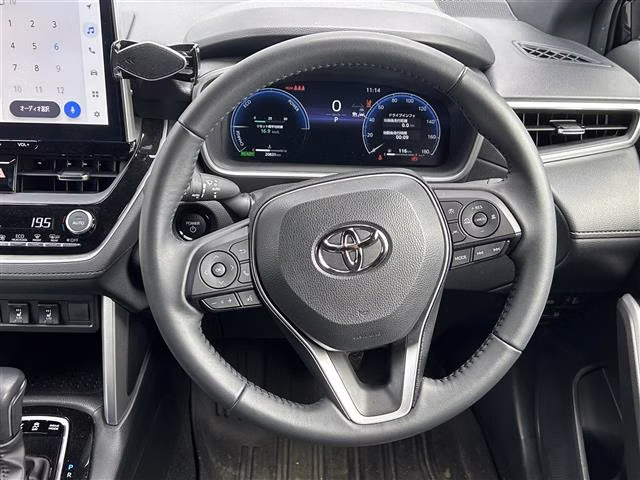 TOYOTA COROLLA CROSS