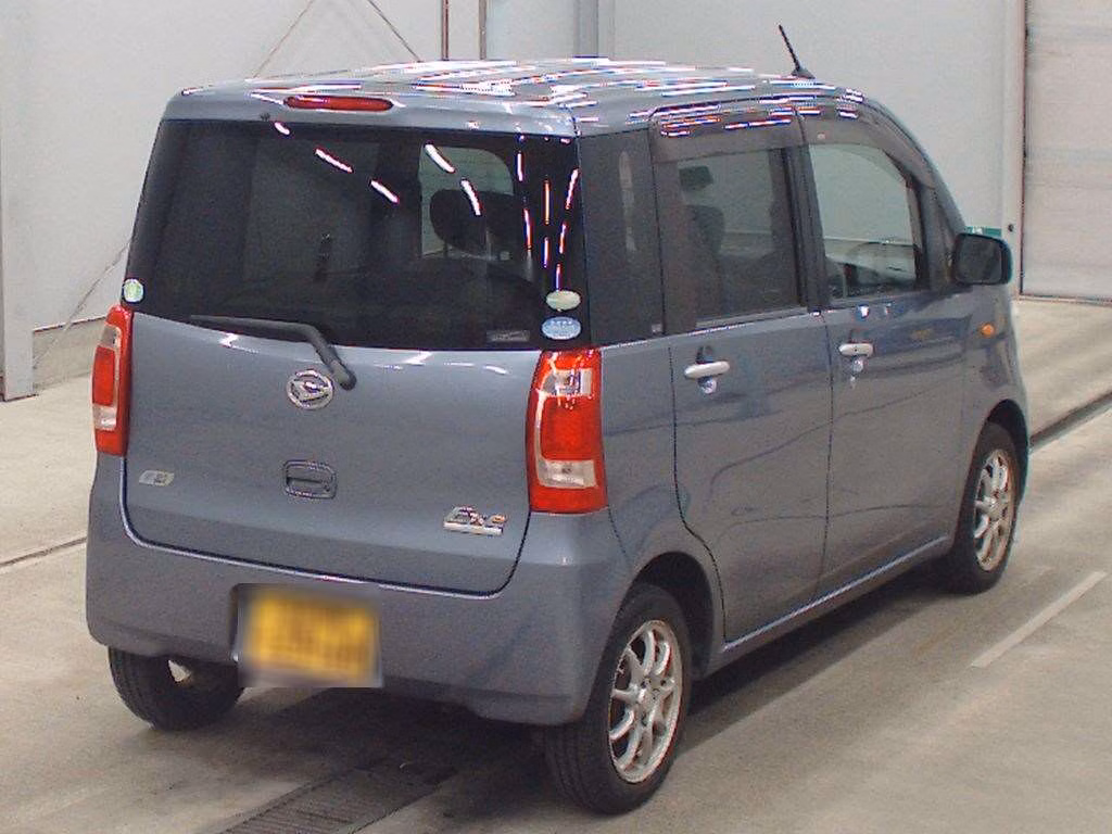 DAIHATSU TANTO EXE