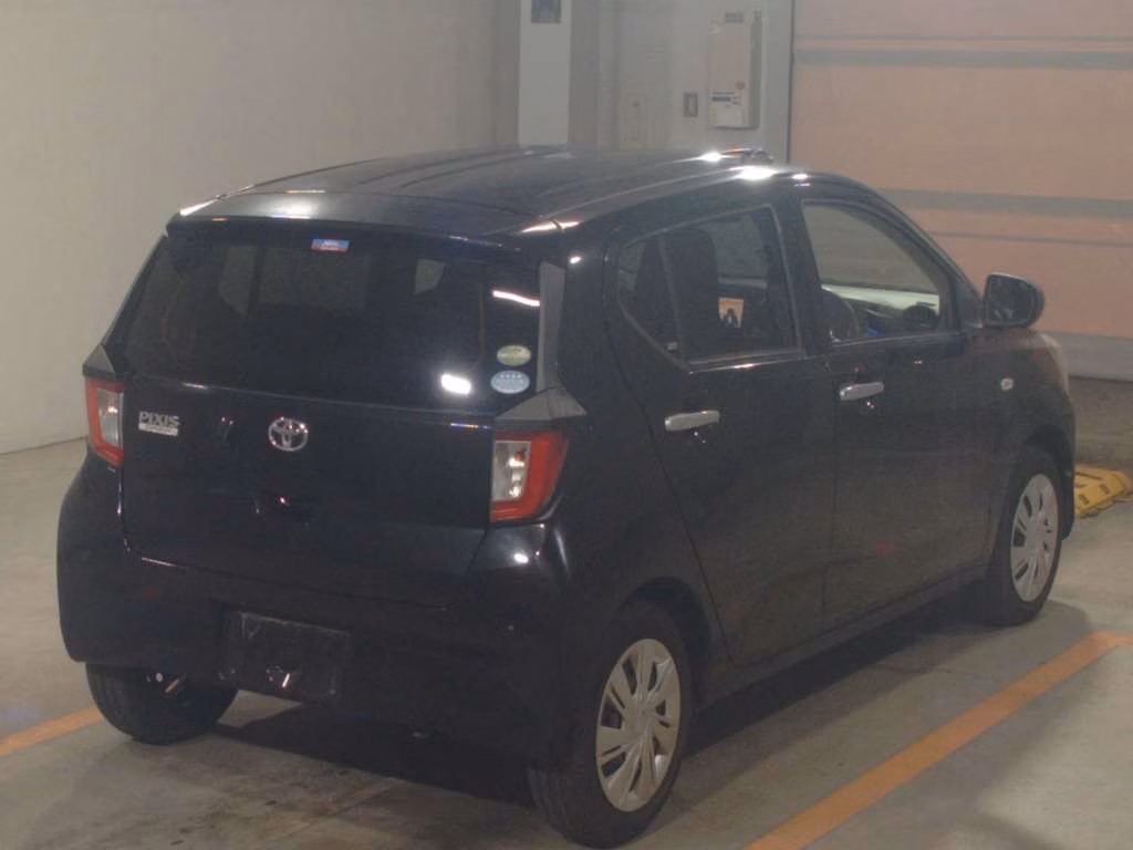 TOYOTA PIXIS EPOCH