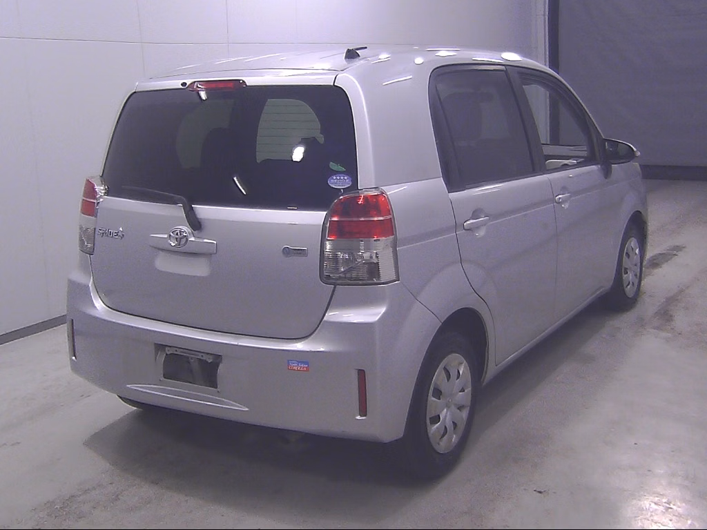 TOYOTA SPADE