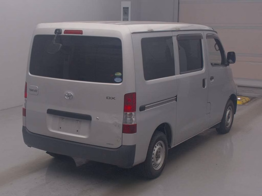 TOYOTA LITE ACE