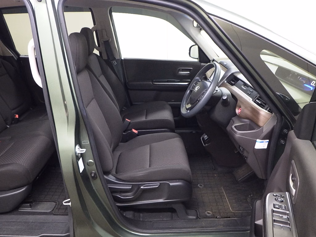 HONDA FREED+